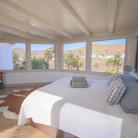 The Luxury Penthouse At Casita Palmera *